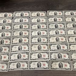 Rare lot of 90 $2 dollar bills red seal currency notes.