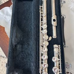 Yamaha Flute 