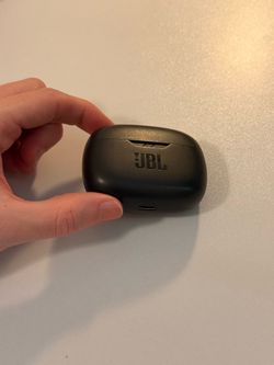 JBL Vibe Beam earbuds