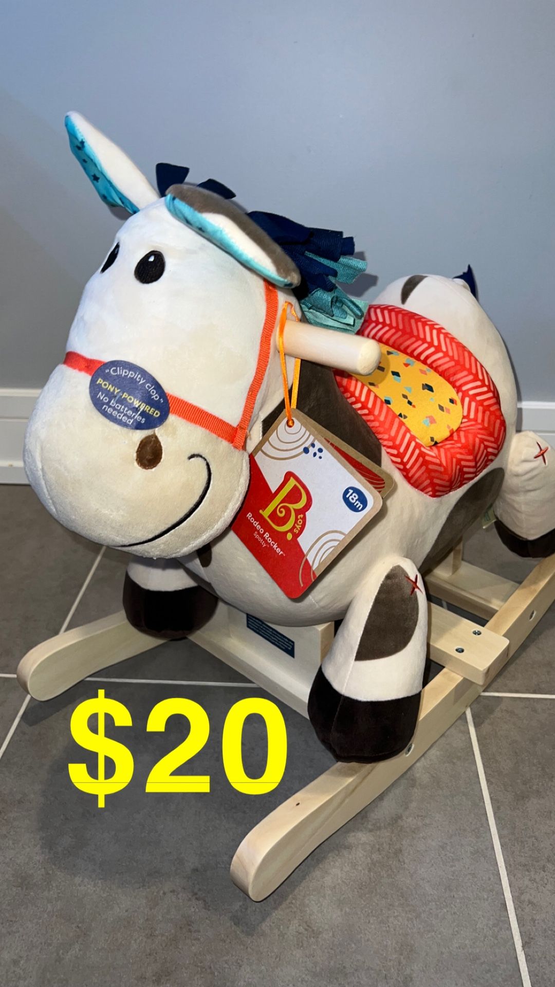 NEW Rodeo Rocker horse/ Caballo meceador NUEVO