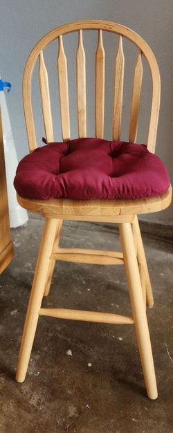 Bar height chair