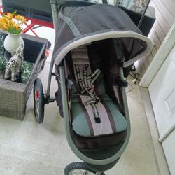 Jogging Stroller Everything Sold As Is