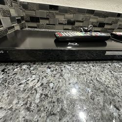 Samsung Blu-Ray (model BD-C5500)