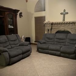 Gray Recliner Couch Set