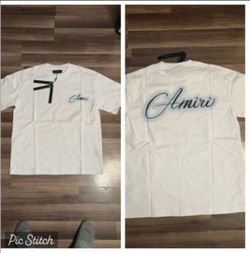 A white tshirt