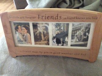 New wood Friends photo frame