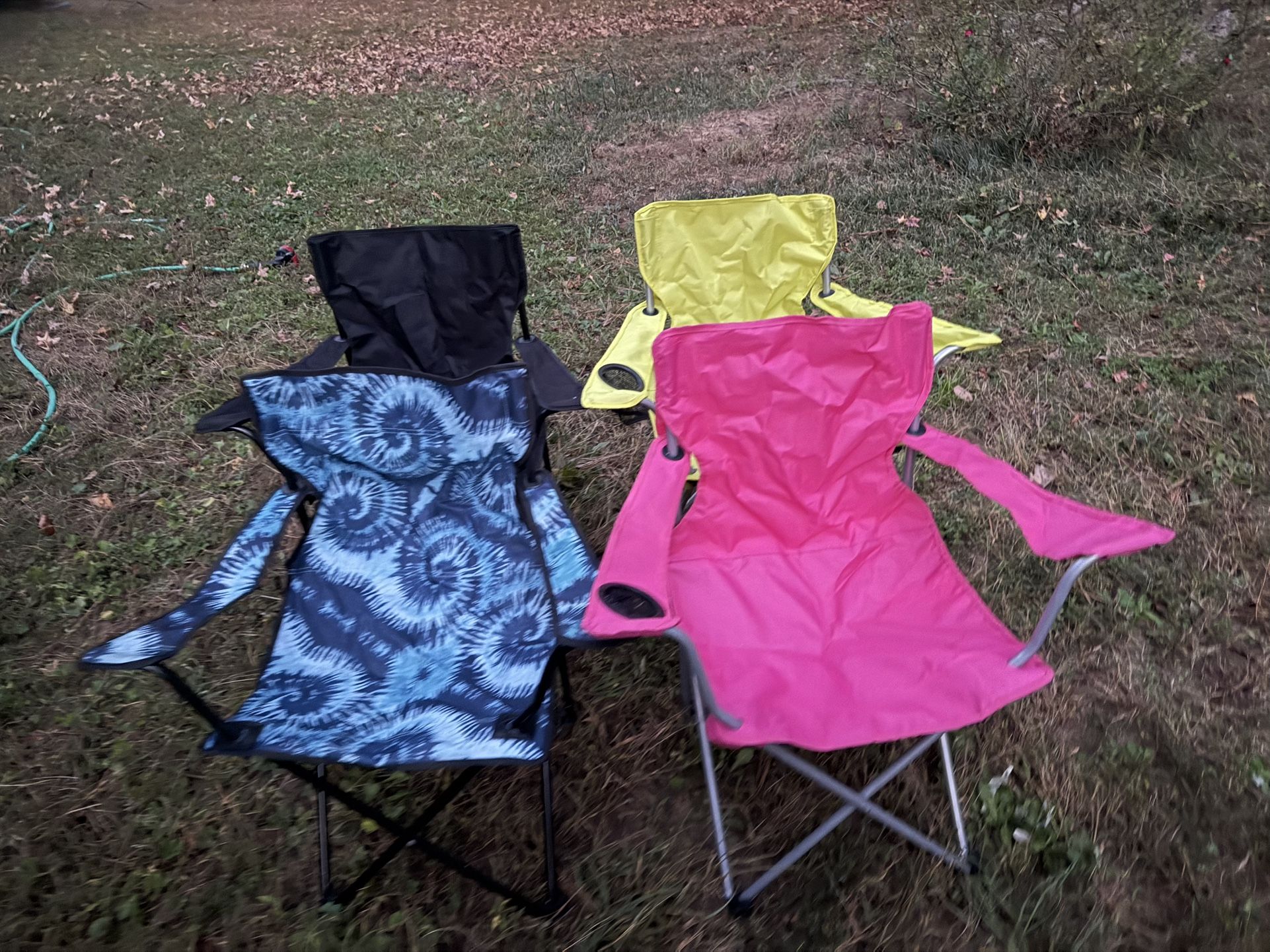 🪑 Set of 4 Folding Camping Chairs – Great Condition!