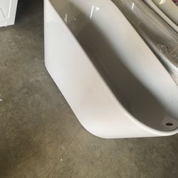 Free Stand Tub