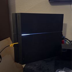 2 TB PS4 With Controller
