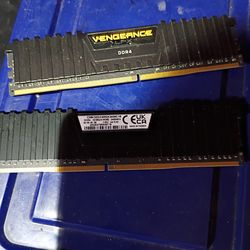 Corsaire Memory Cards x2