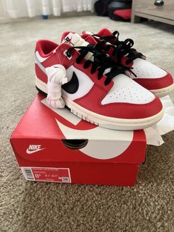 Size 8 Nike Dunk Chicago Split