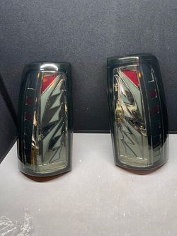 Sequential LED Tail Lights for 2003 to 2007Chevy Silverado, Smoked Wing
