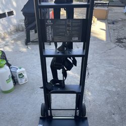 800 Lb weight capacity appliance hand truck