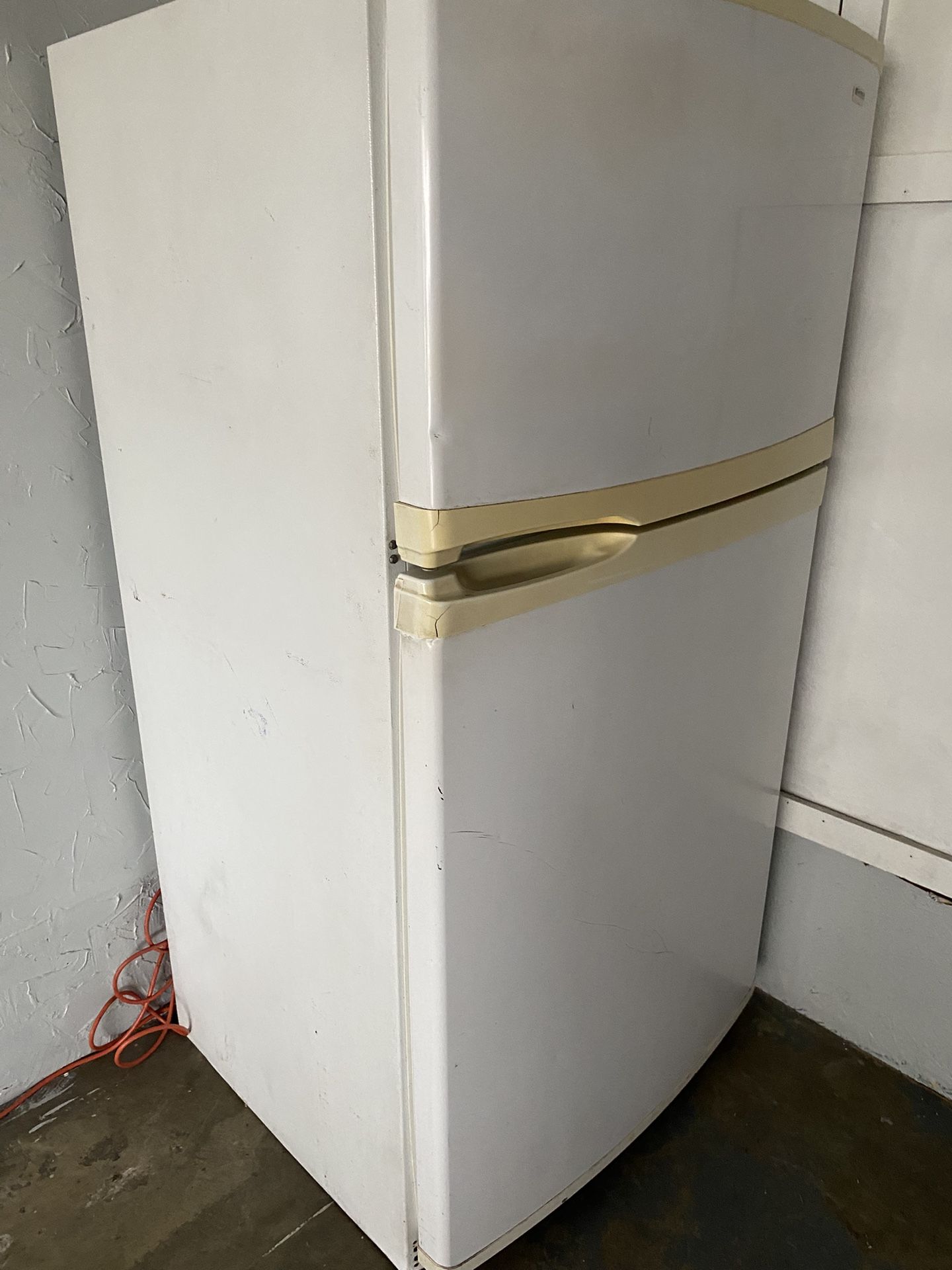Fridge