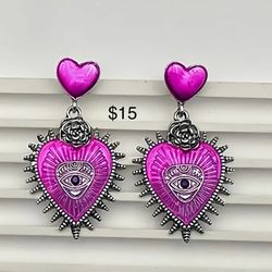 Corazon Sagrado earrings (pink, Blue, Red) 