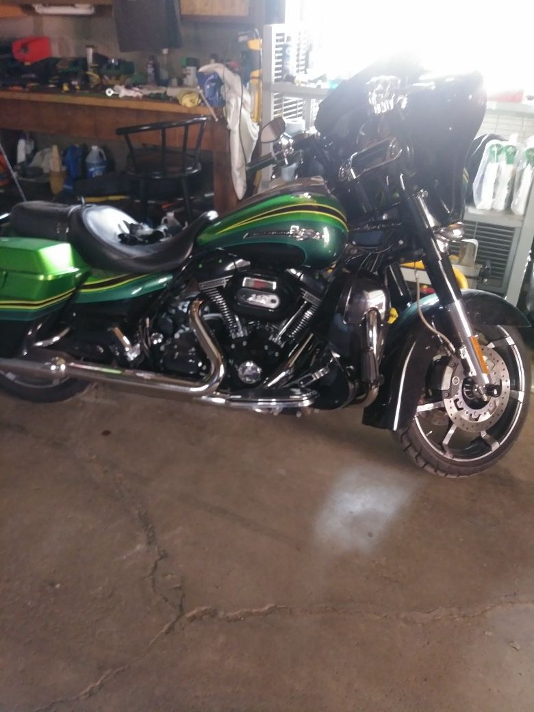 2011 streetglide cvo