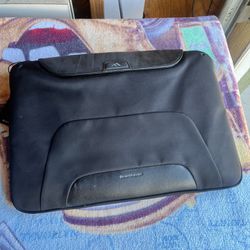 Brand New Brenthhaven  15” Laptop Sleeve Plus $5 Firm 