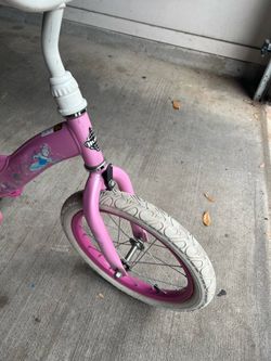 Girls bike