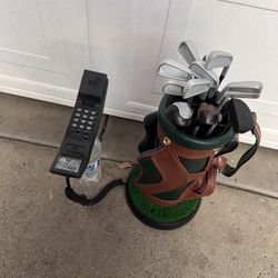 Vintage Golf Bag Landline Phone Great Shape has all Clubs