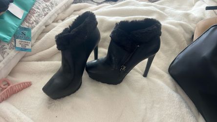 Furry Guess Boots!
