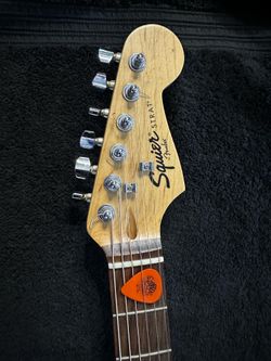 STRATOCASTER SQUIER FENDER