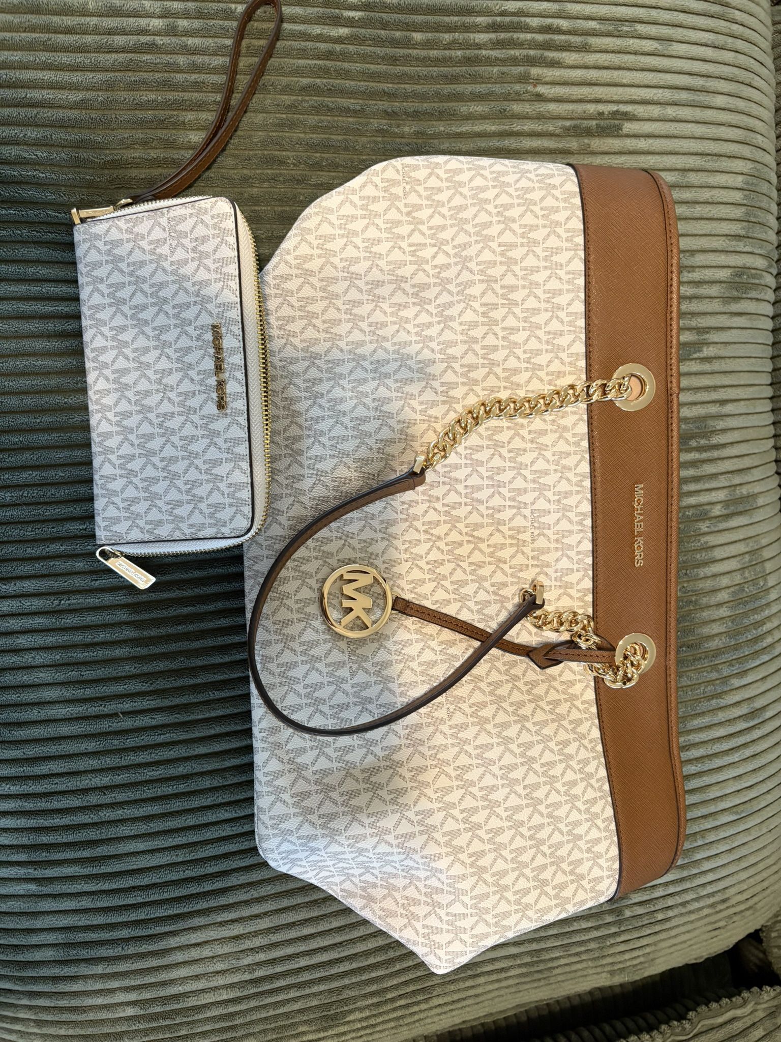 MK Tote