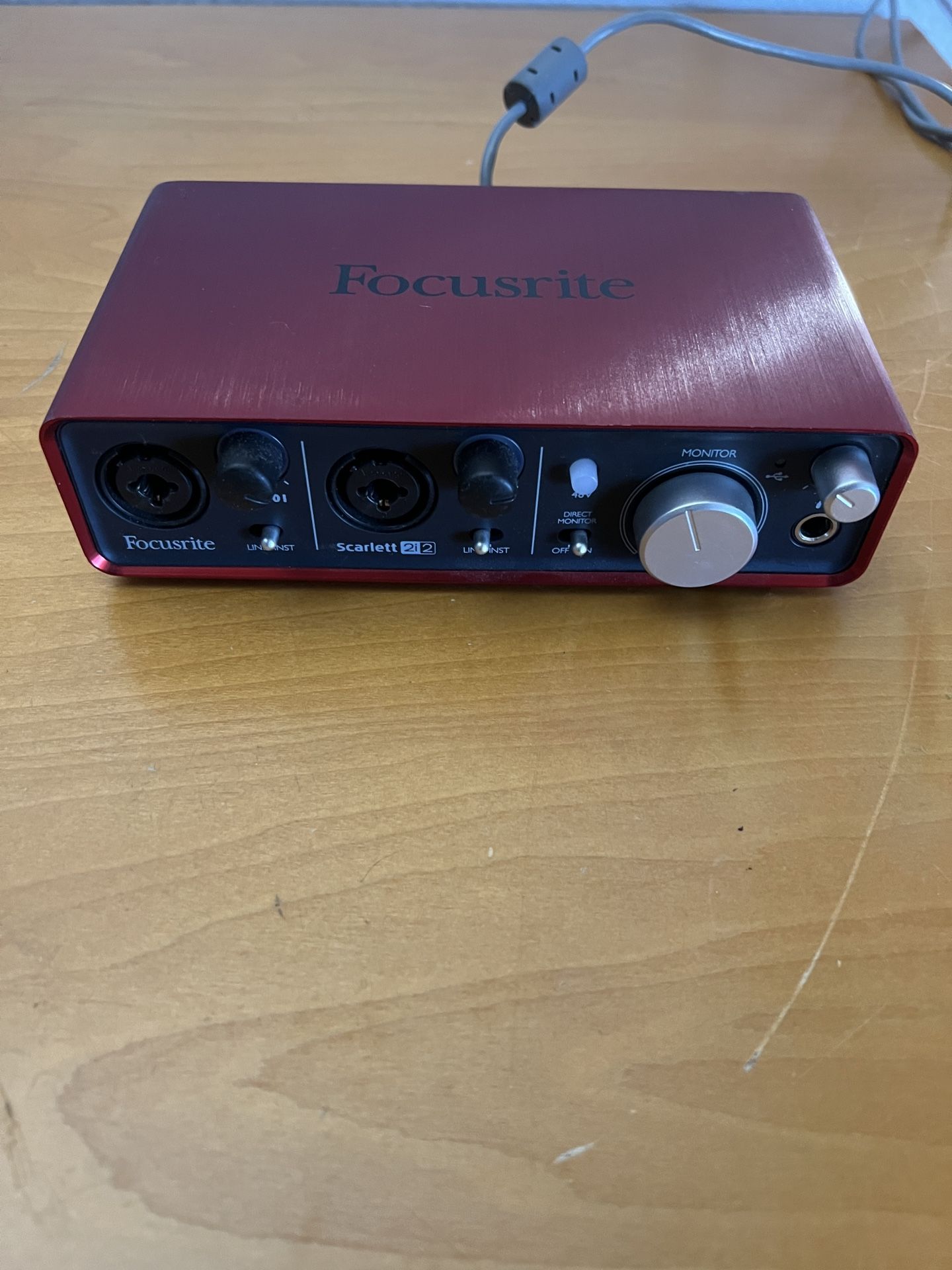 Focusrite Scarlett 2i2 Audio Interface
