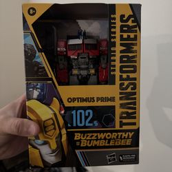 Hasbro Transformers Buzzworthy Bumblebee Studio Series Optimus Prime #102 Figure
