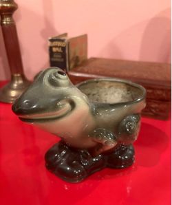 Vintage Ceramic Big Eyed Frog Toad Planter Vase
