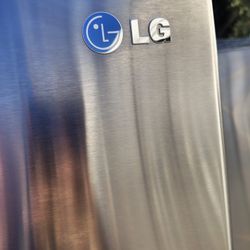 LG Refrigerator 