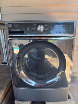 Kenmore Elite gas dryer Metallic silver