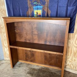 48x48 Hutch