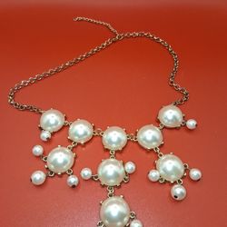 Hip, Fun Pearl Necklace 