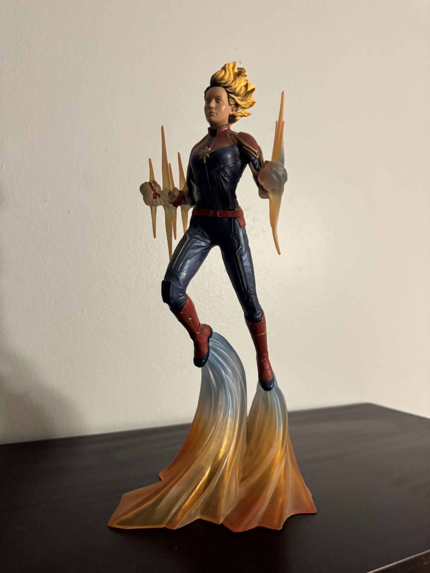 Captain Marvel Figure