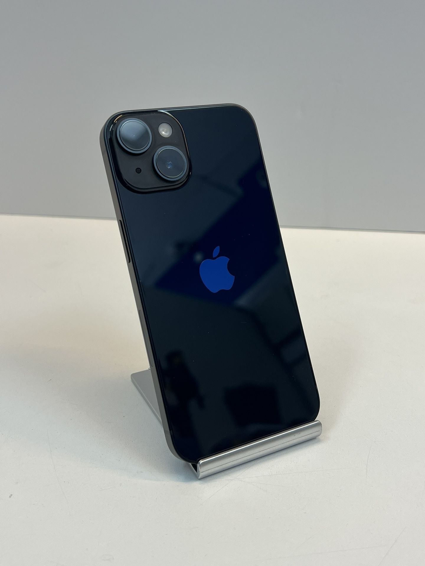 Apple Iphone 14 128gb. ( Unlocked )