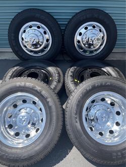 Dodge Ram 3500 Dually Laramie OEM wheels rims tires