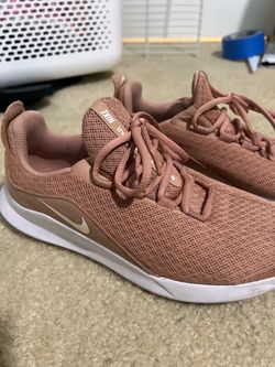 Nike Women’s Sneakers