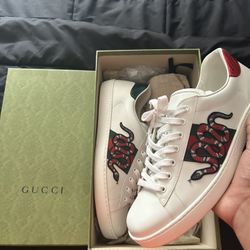 Gucci Shoes 