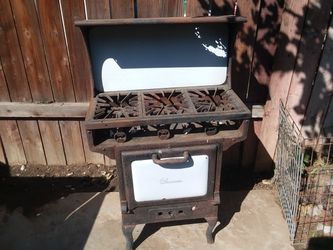 Wedgwood oven/stove