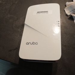 Aruba AP-303H Access Point
High-performance 802.11ac Wave 2 for hospitality and branch offices