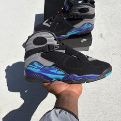 Jordan 8 Aqua
