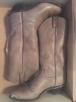 Women’s Justin’s Cowboy Boots 🤠