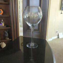 Large Wine Glass 17-3/4 Talk And 8" Wide