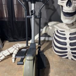 Gold’s Gym Elliptical