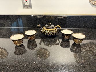 Vintage Japanese Cobalt Teapot Black and Gold Porcelain with Four Tea Cups