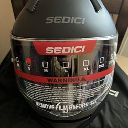 Sedici Strada 2  (Motorcycle Helmet)