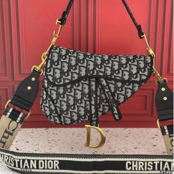 Christian Dior saddle bag