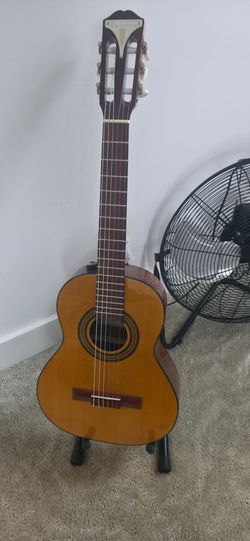 Epiphone Classical Nylon String Acoustic Guitar