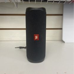 Jbl Flip 5  Used Good Working Conditions 