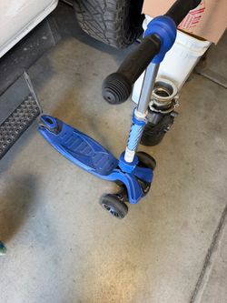 2 scooters